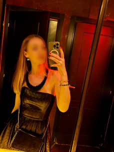 Escort Sofia Photo 2